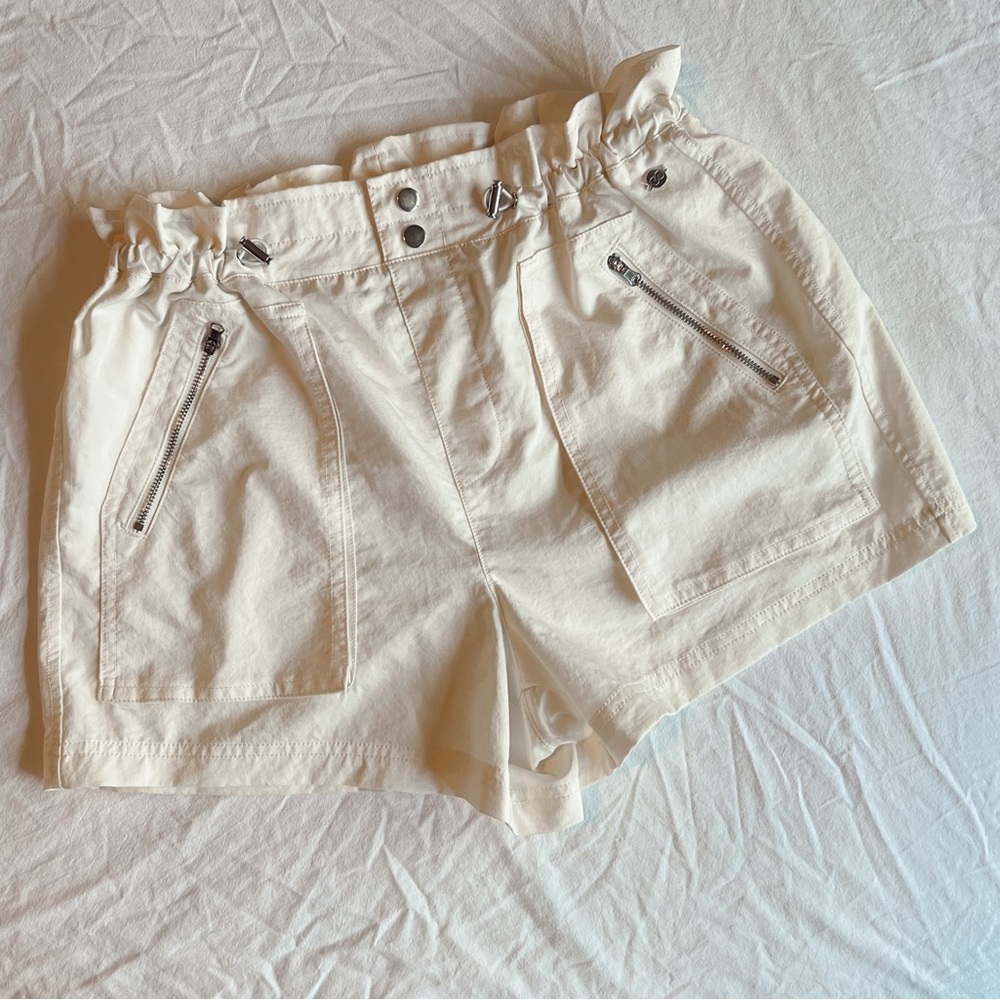 Stylish Cream Women's Shorts